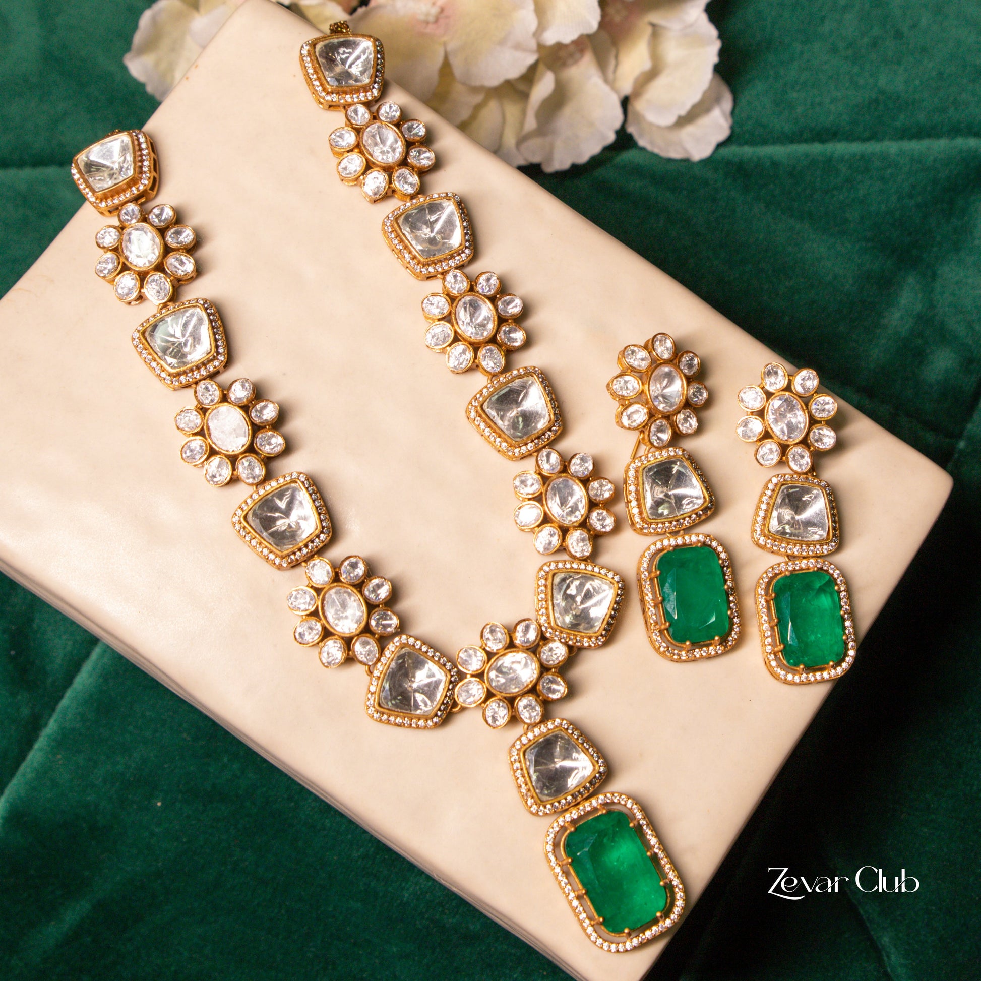 Kiara Advani Inspired Kundan Emerald Set (18K Gold Plated) – Mohi