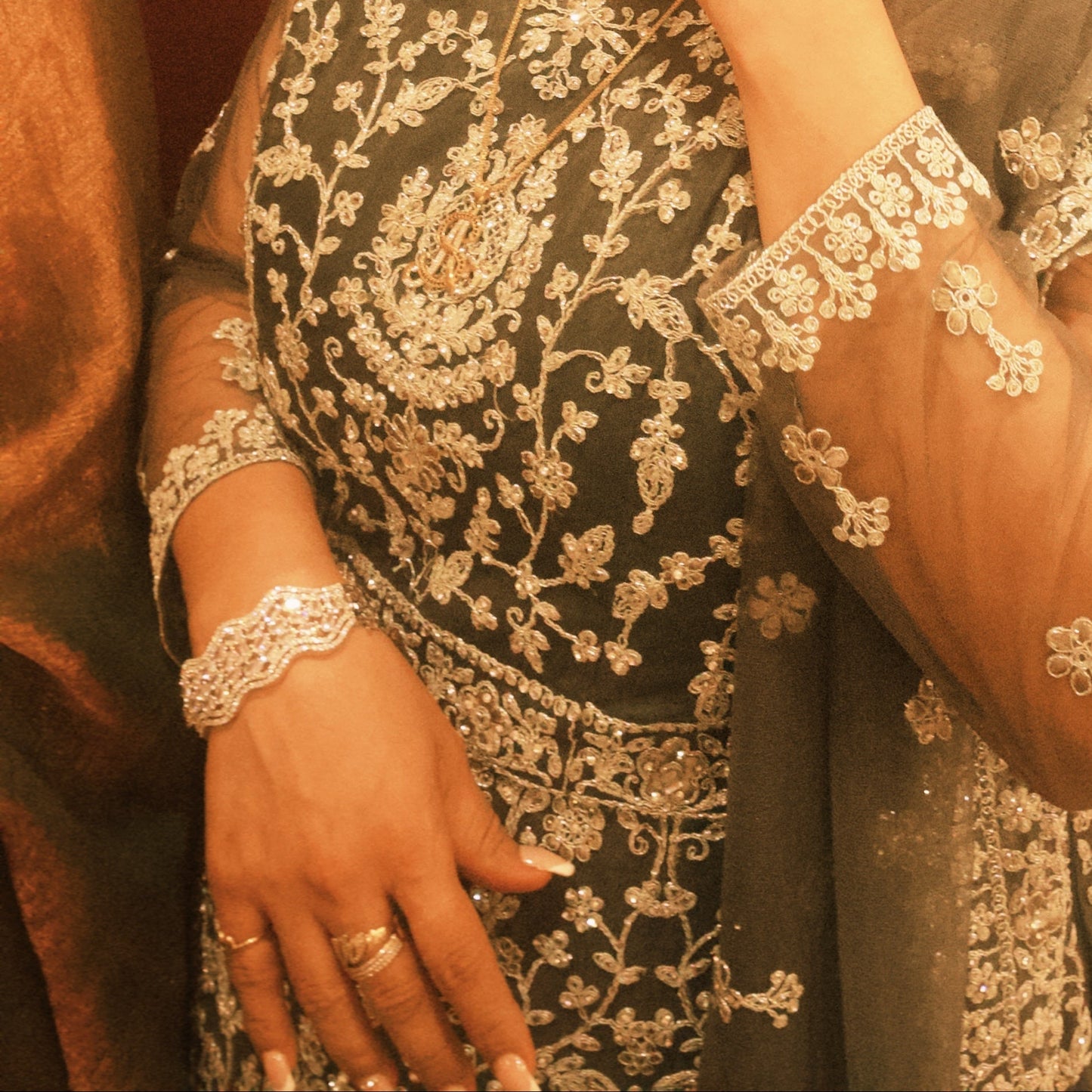 Aaravi Royale Thick Diamond Bracelet