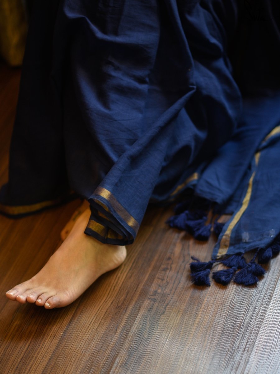 Golden Lining - Suta Bombay