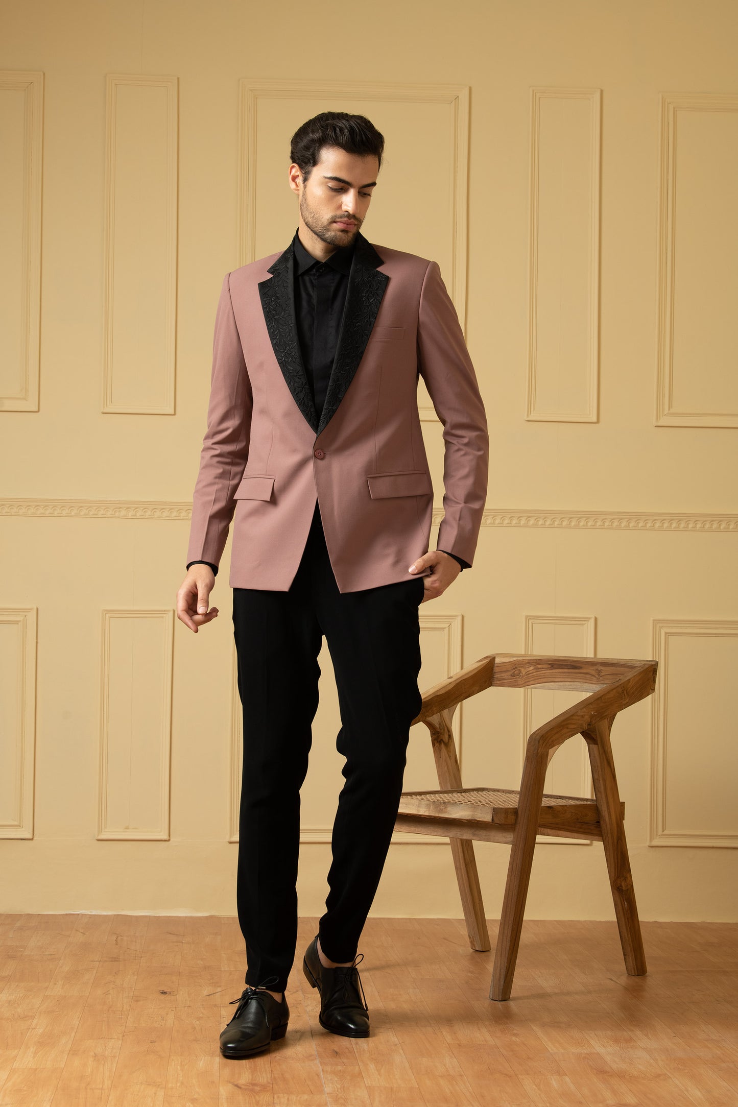 Fasinante Mauve Satin Hand Embroidered Formal Blazer