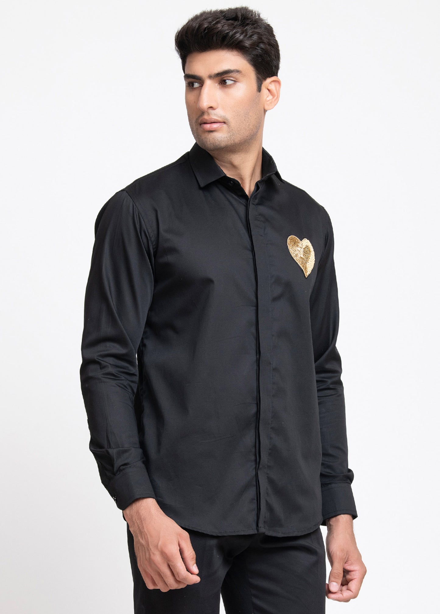 Black Giza Cotton Heart shaped patch shirt