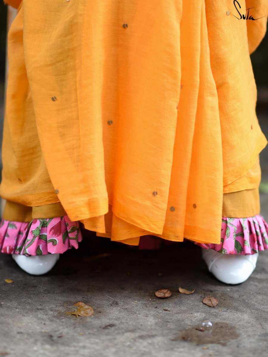 Hop scotch - Suta Bombay