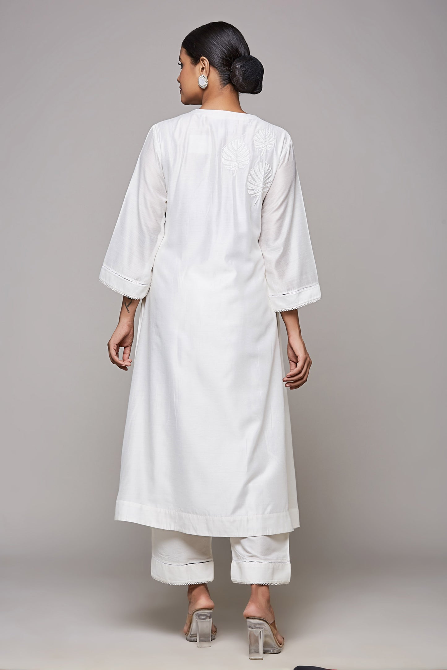 Chanderi Ivory Leaf Applique - Sanjev Marwaaha