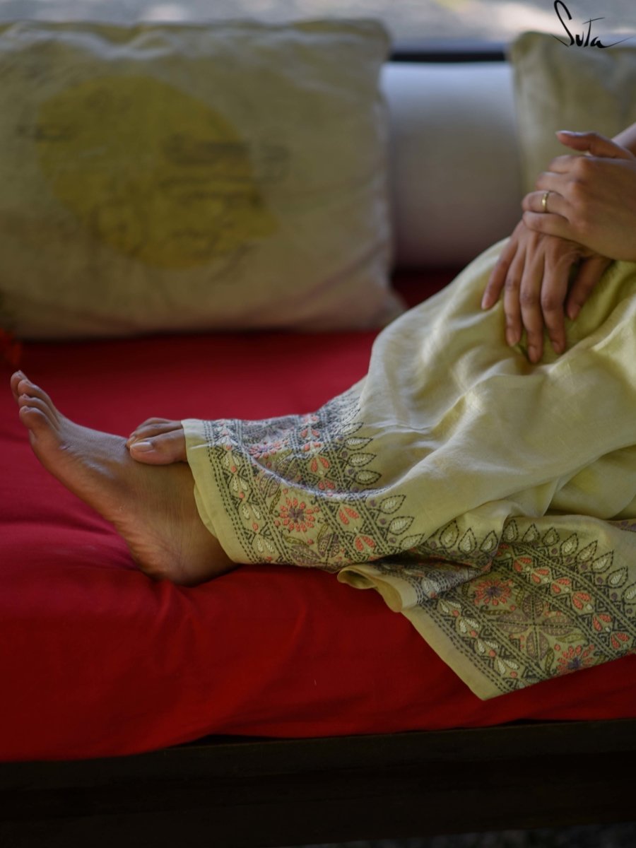 Kora Kaagaz - Suta Bombay