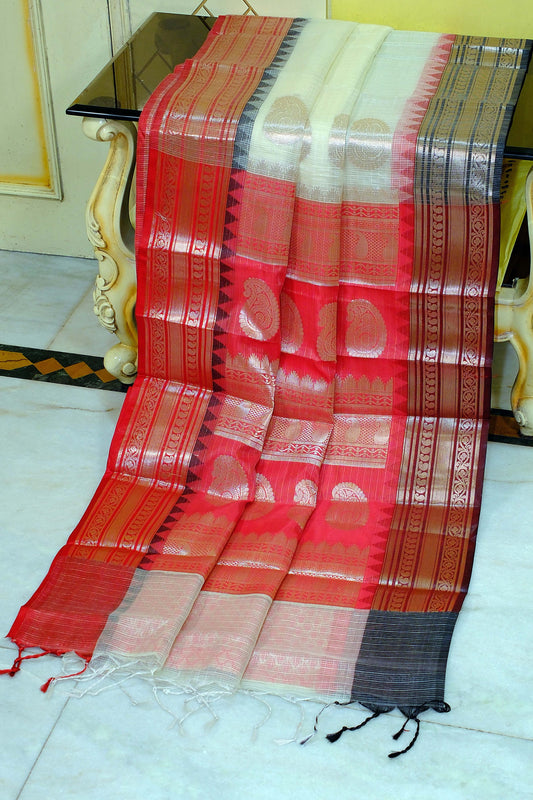 Traditional Ganga Jamuna Border Cotton Kota Checks Gadwal Saree with Rich Pallu in Coconut Cream, Red and Black