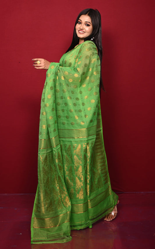 Soft Neem Zari Woven Work Jamdani Saree in Leaf Green and Antique Gold