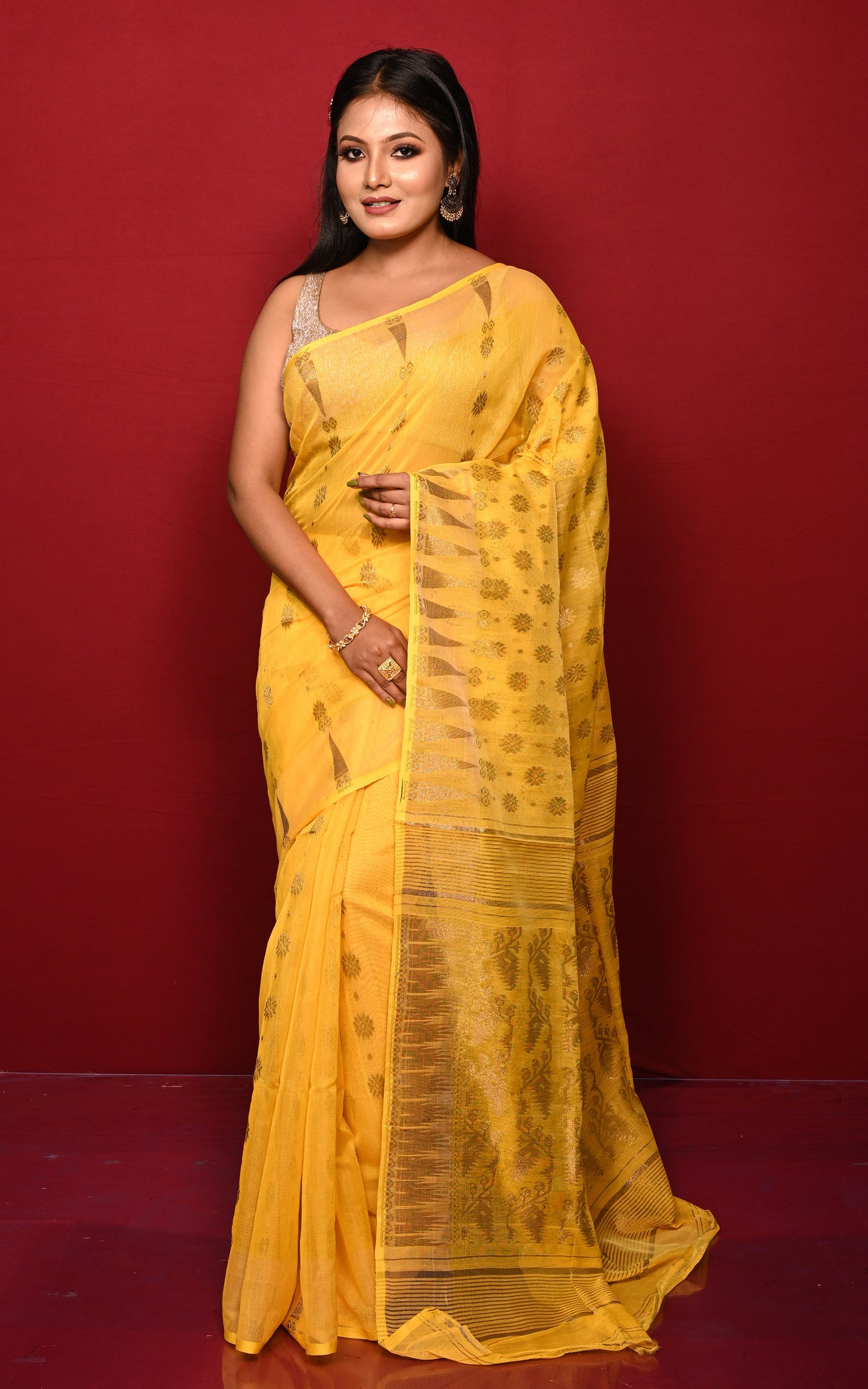 Soft Neem Zari Woven Work Jamdani Saree in Sunshine Yellow and Antique Gold