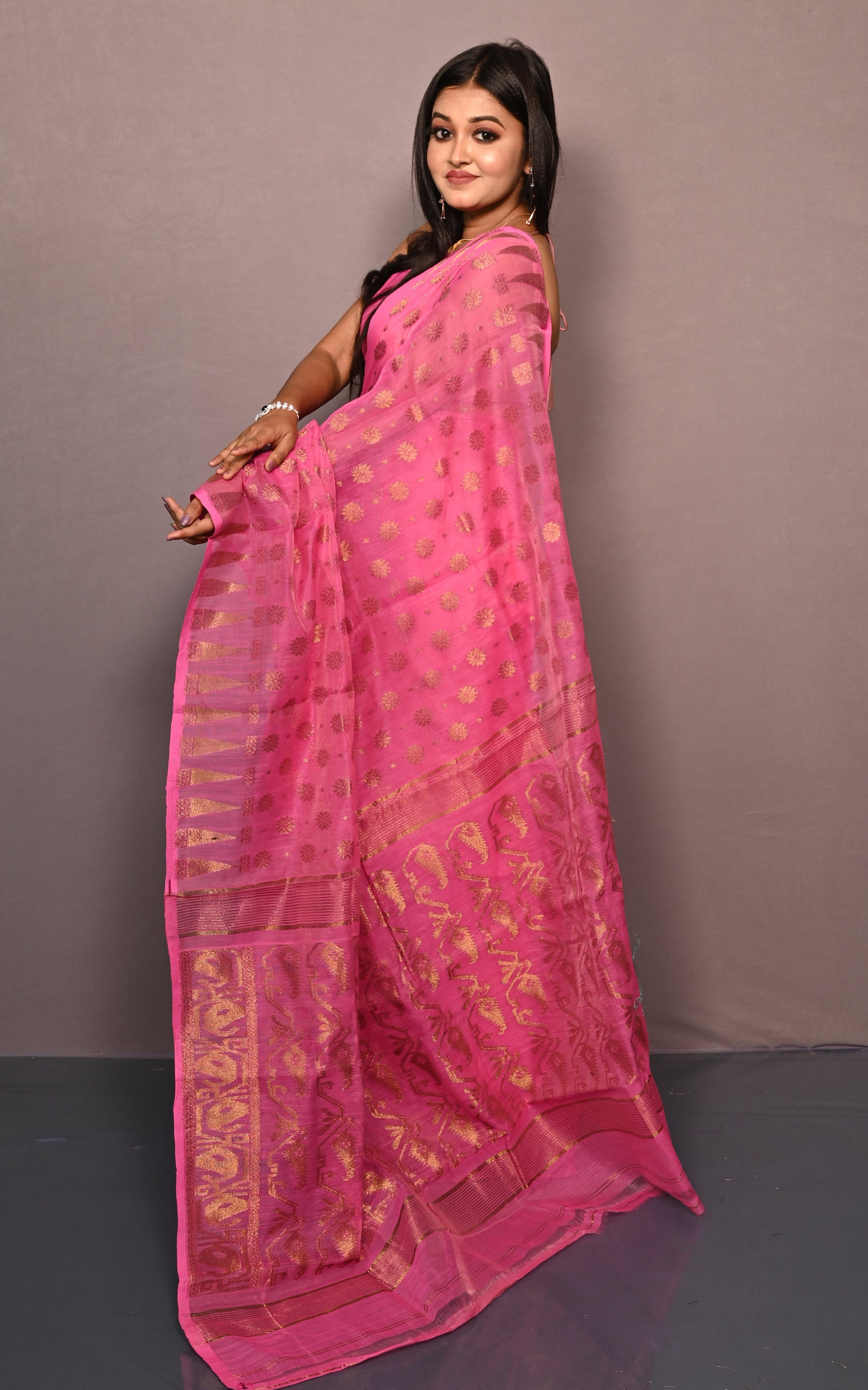 Soft Neem Zari Woven Work Jamdani Saree in Pink and Antique Gold