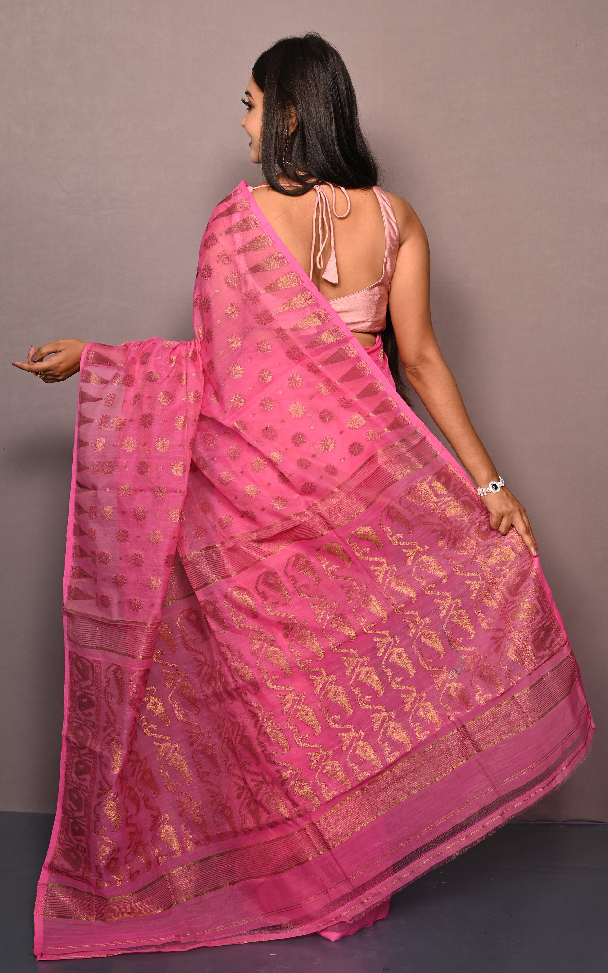 Soft Neem Zari Woven Work Jamdani Saree in Pink and Antique Gold