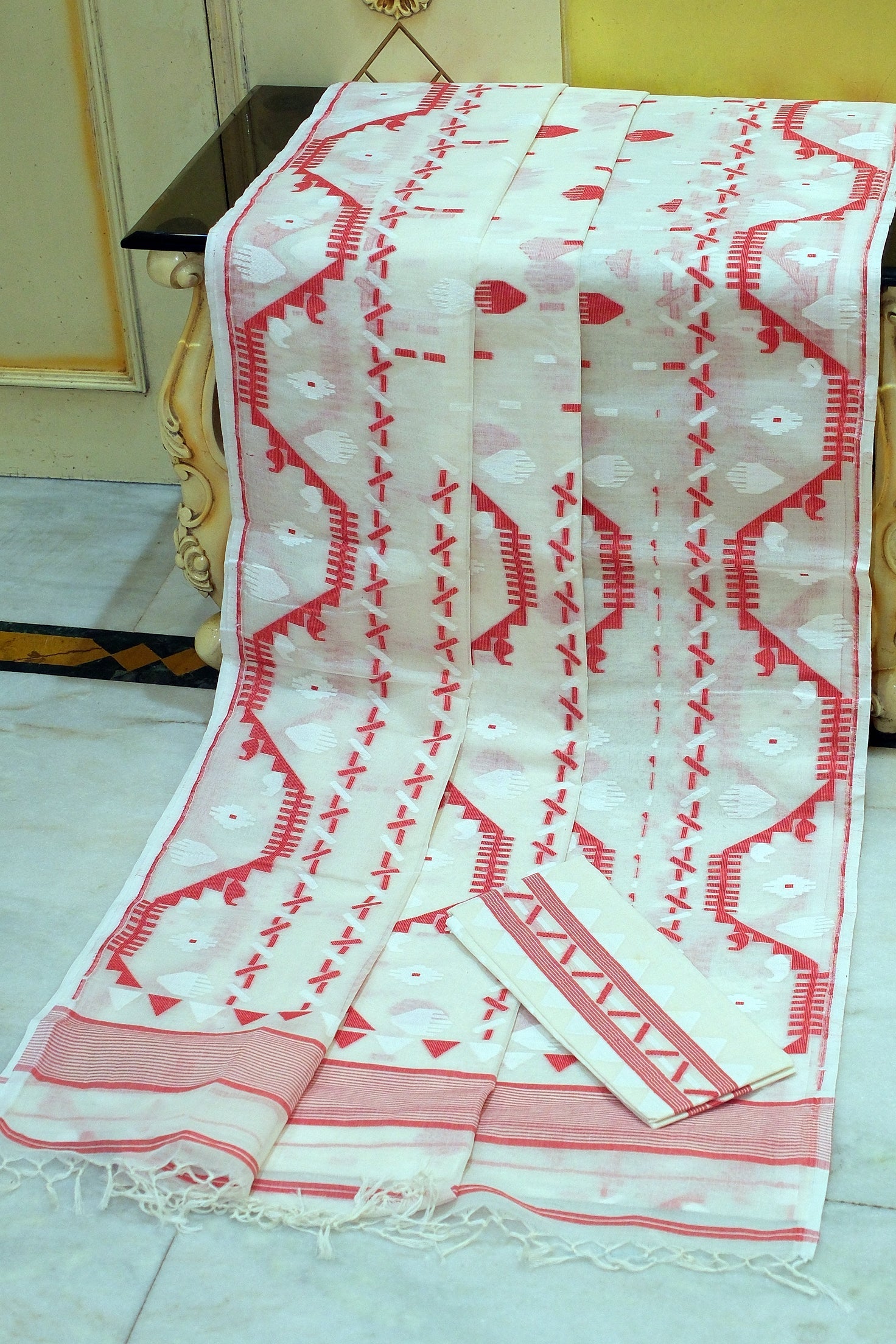 Handwoven Karat Nakshi Jamdani Work Cotton Mulsin Saree in Off White, White and Red