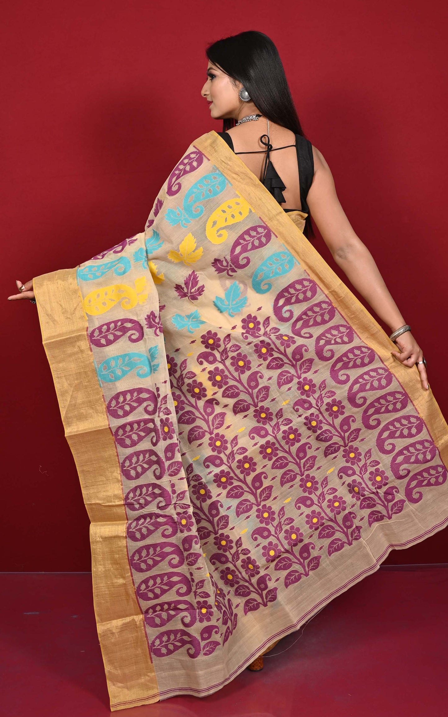 Handwoven Paisley Nakshi Motif Dhakai Jamdani Saree in Beige, Purple, Azure and Yellow