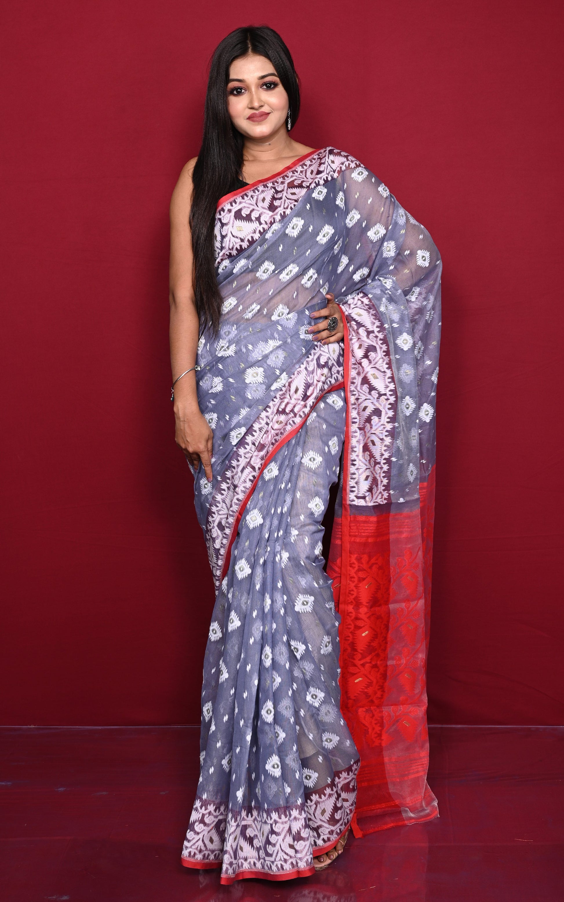 Traditional Cotton Muslin Soft Jamdani Saree in Ash, Red and Off White