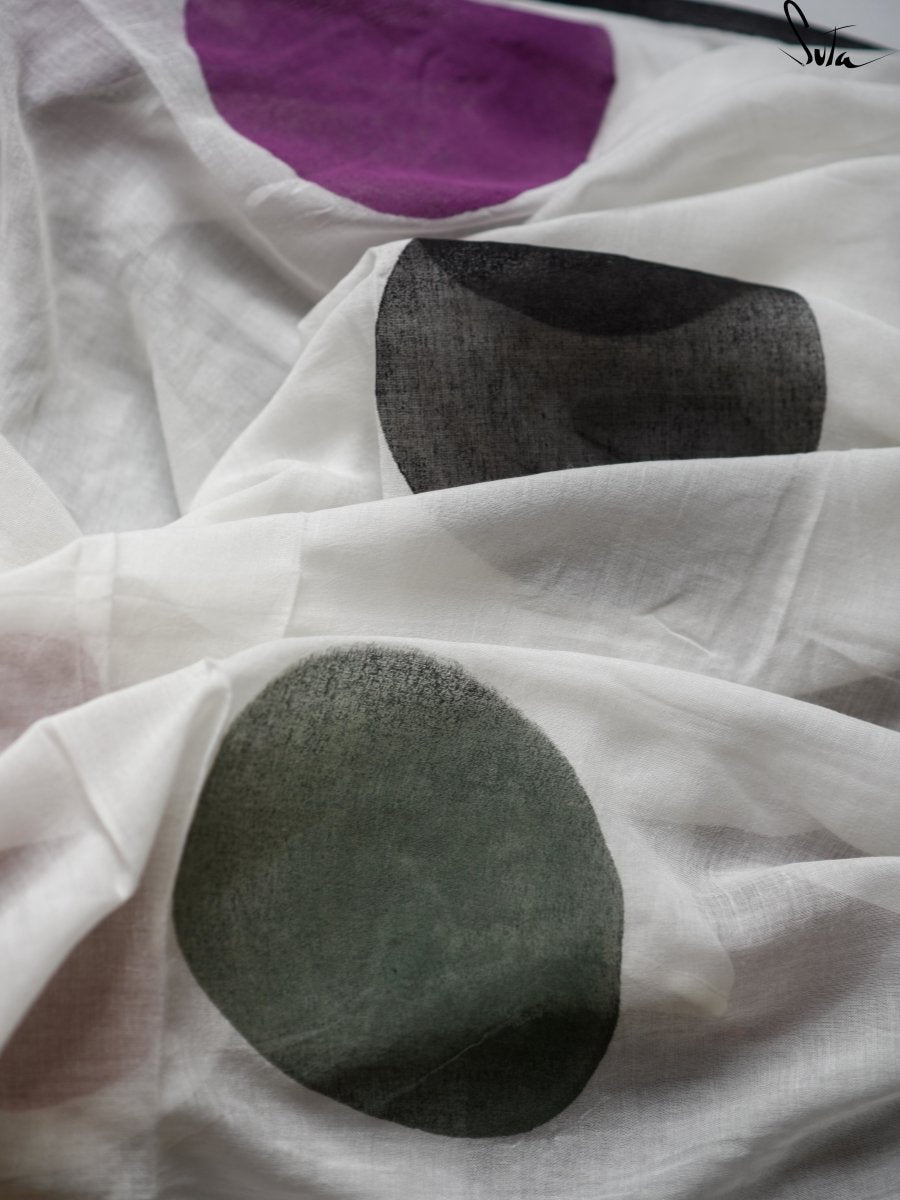 My bed of snow polka - Suta Bombay