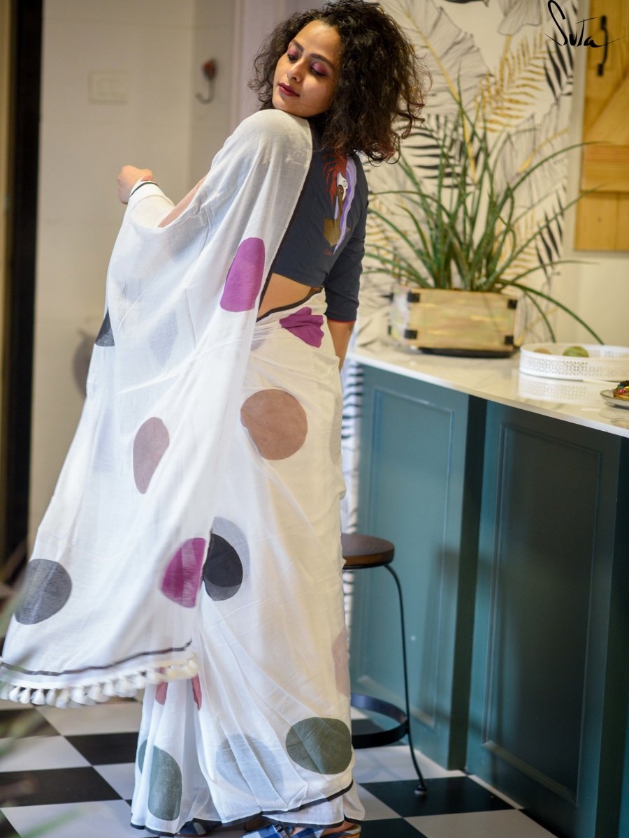 My bed of snow polka - Suta Bombay