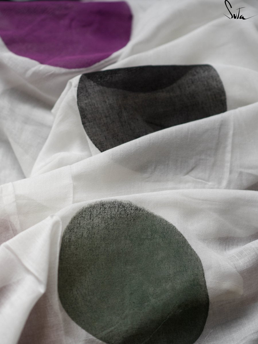 My bed of snow polka - Suta Bombay