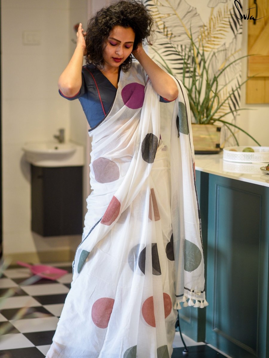 My bed of snow polka - Suta Bombay