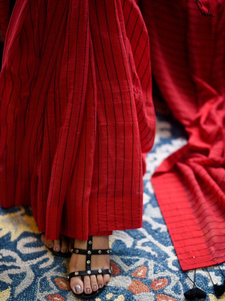 My Photo In A Red Saree - Suta Bombay