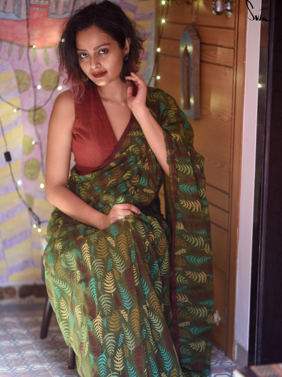 Mysterious Ferns Of Newzealand - Suta Bombay