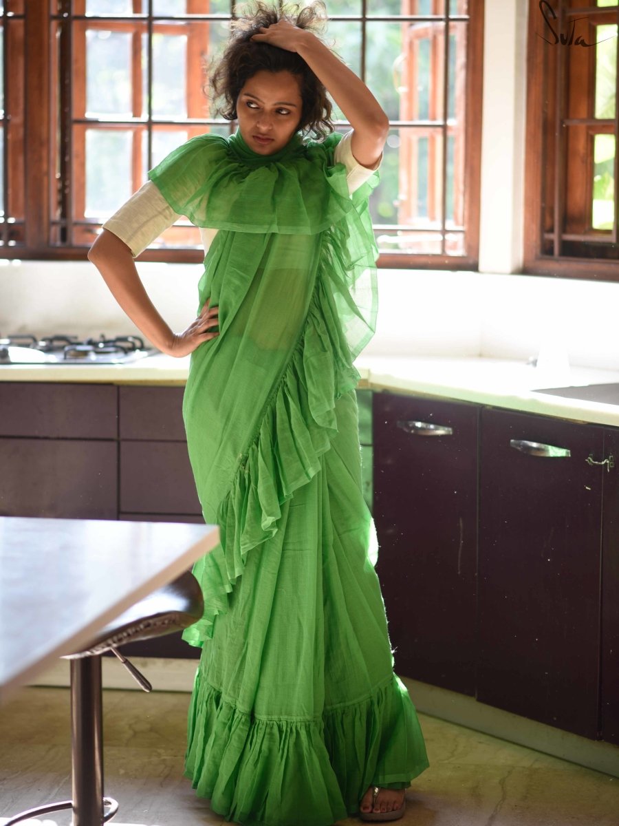 Parakeet Wings - Suta Bombay