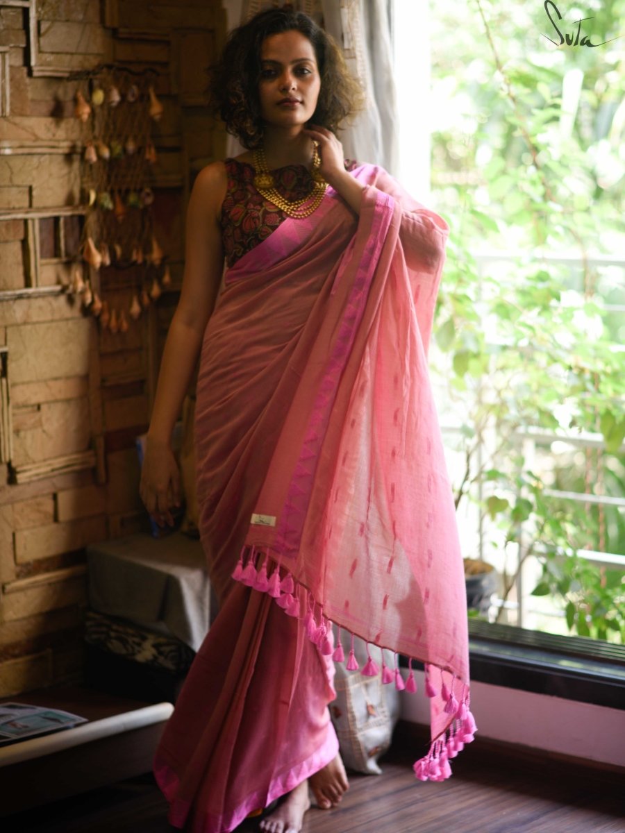 Pink sky, stars and mountains - Suta Bombay