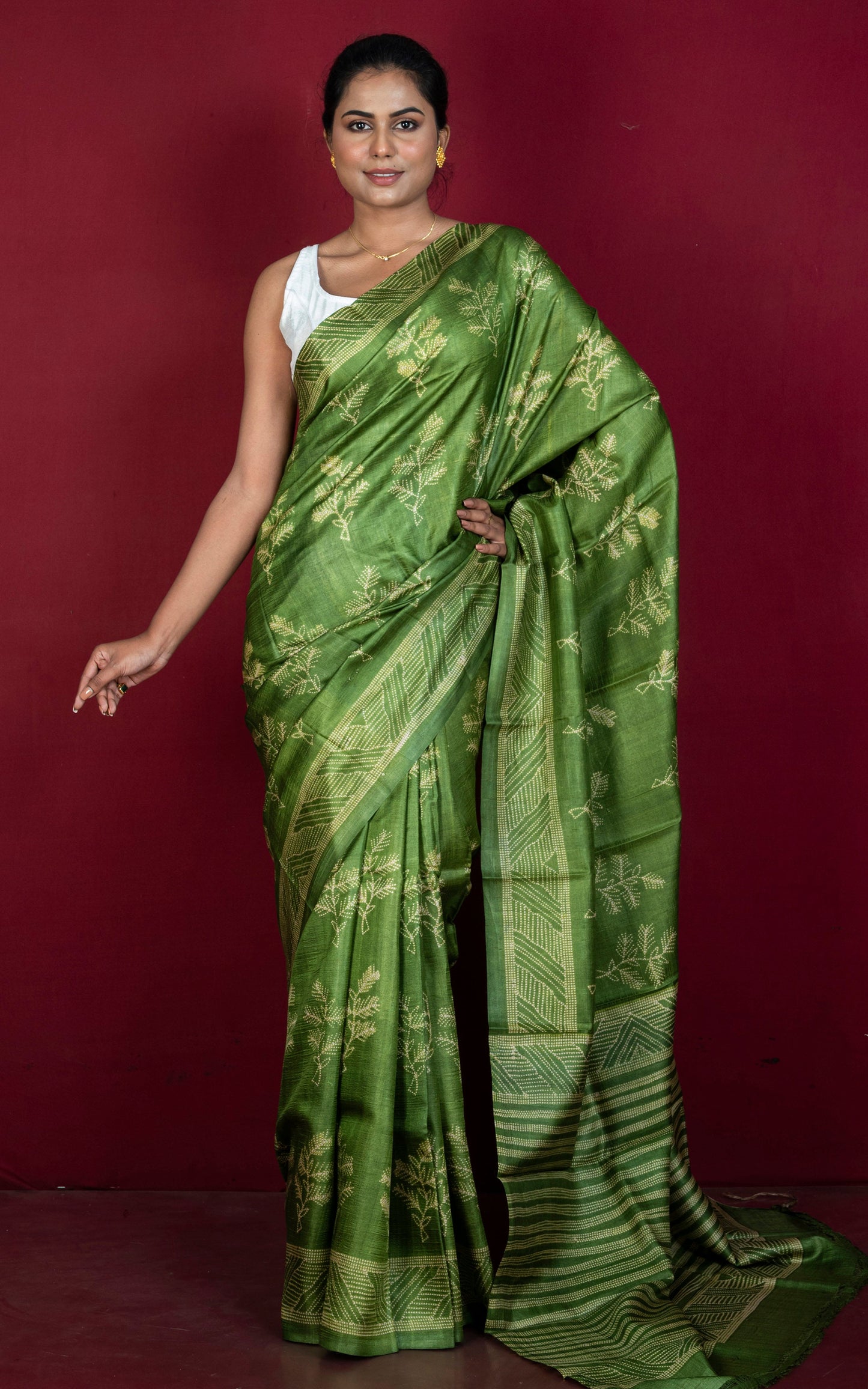 Hand Kantha Work Printed Pure Silk Saree in Verdun Green and Beige