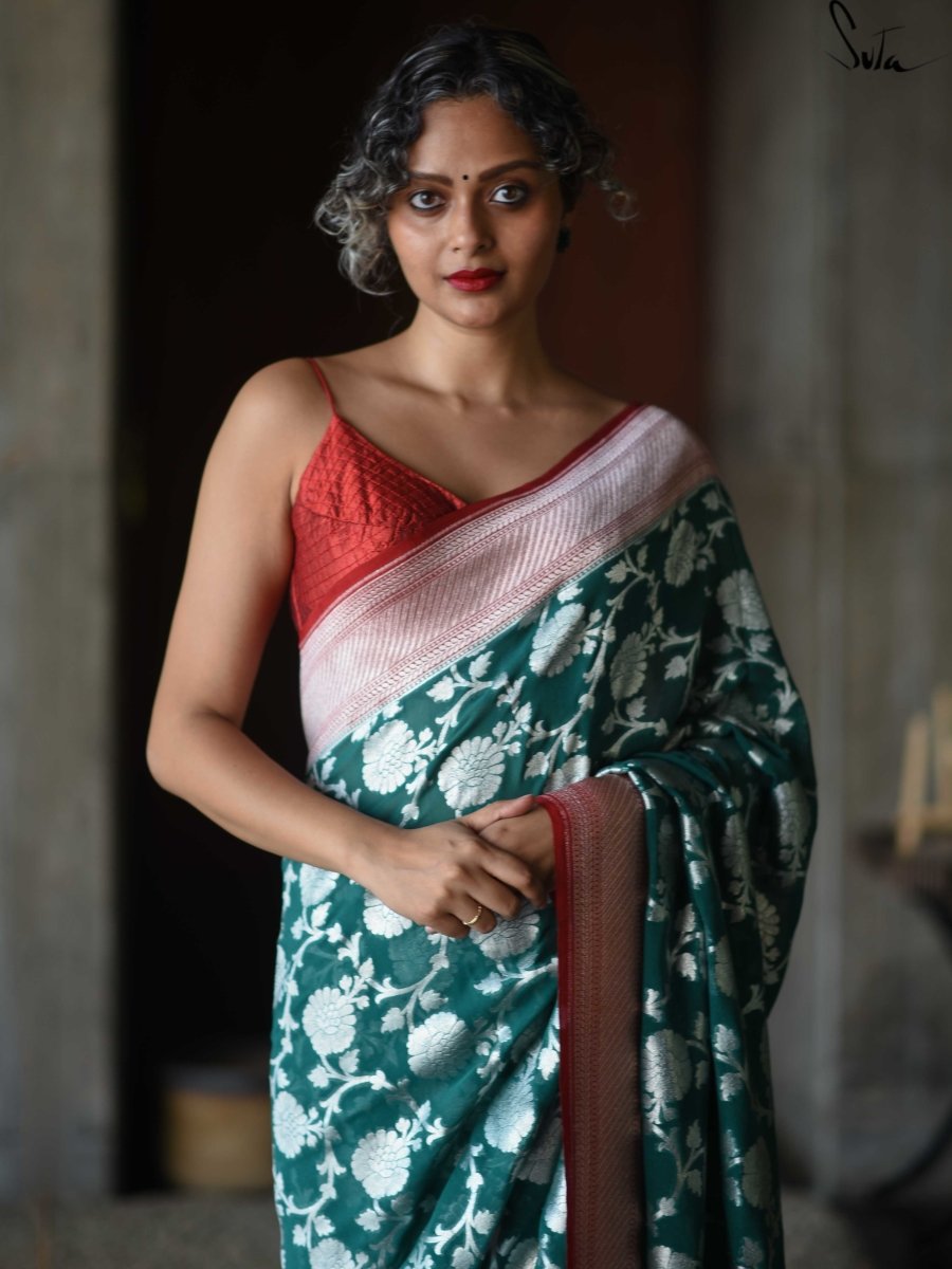 Rebel Rani - Suta Bombay