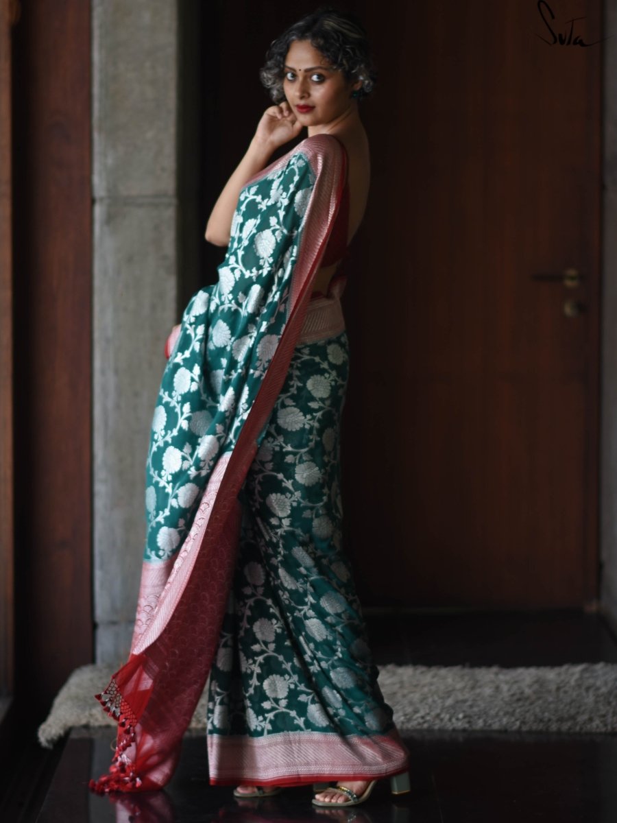 Rebel Rani - Suta Bombay