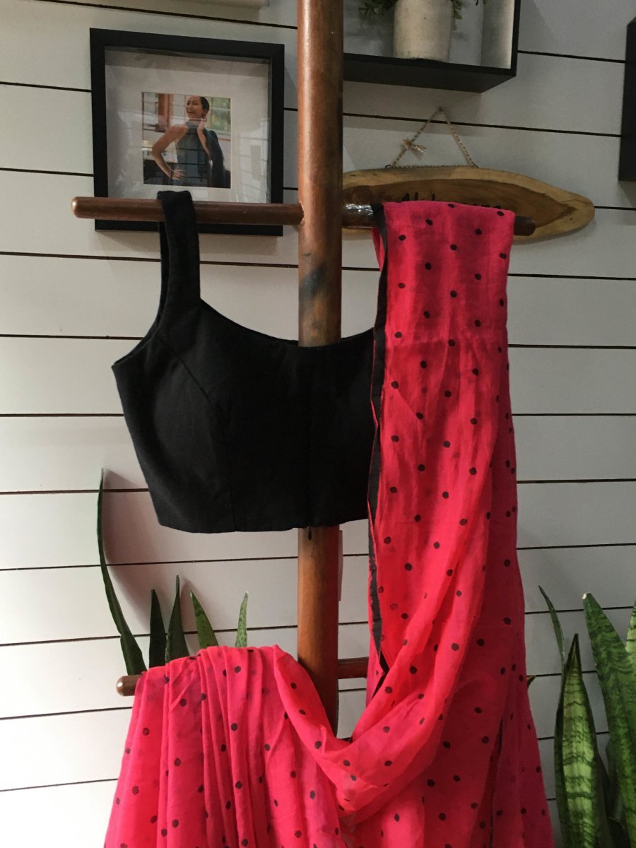 Red dimpled dots - Suta Bombay