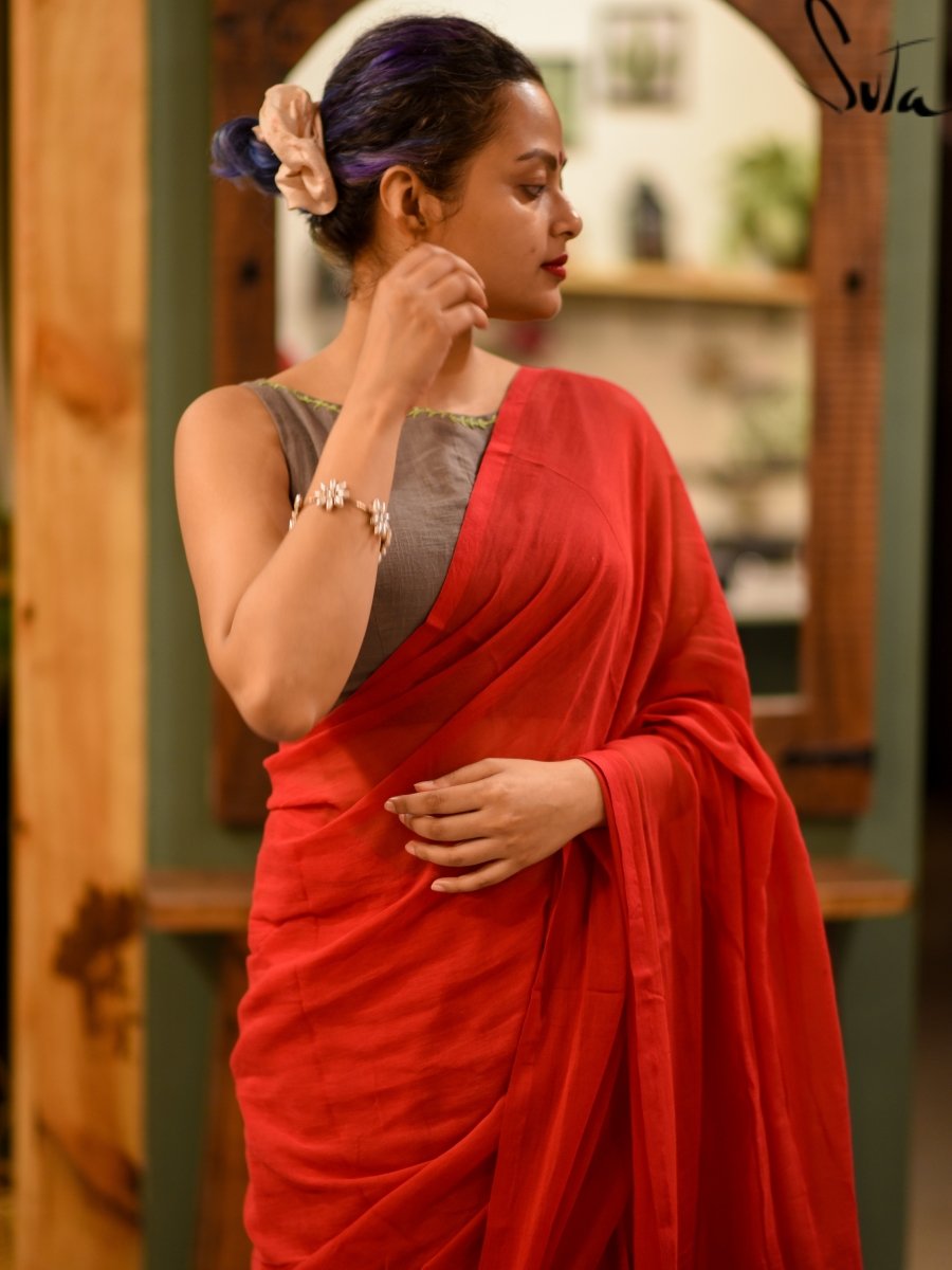 Red red and more red - Suta Bombay