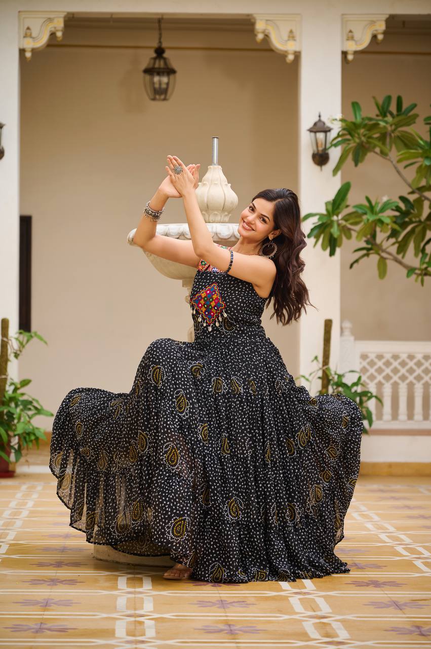 Black Gamthi Work Georgette Bandhani Print Navratri Gown