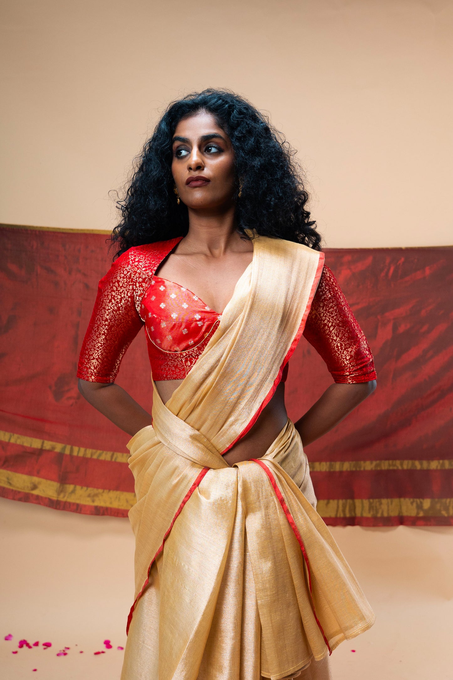 Mrigvi saree I Rose Gold Handloom Tissue Saree