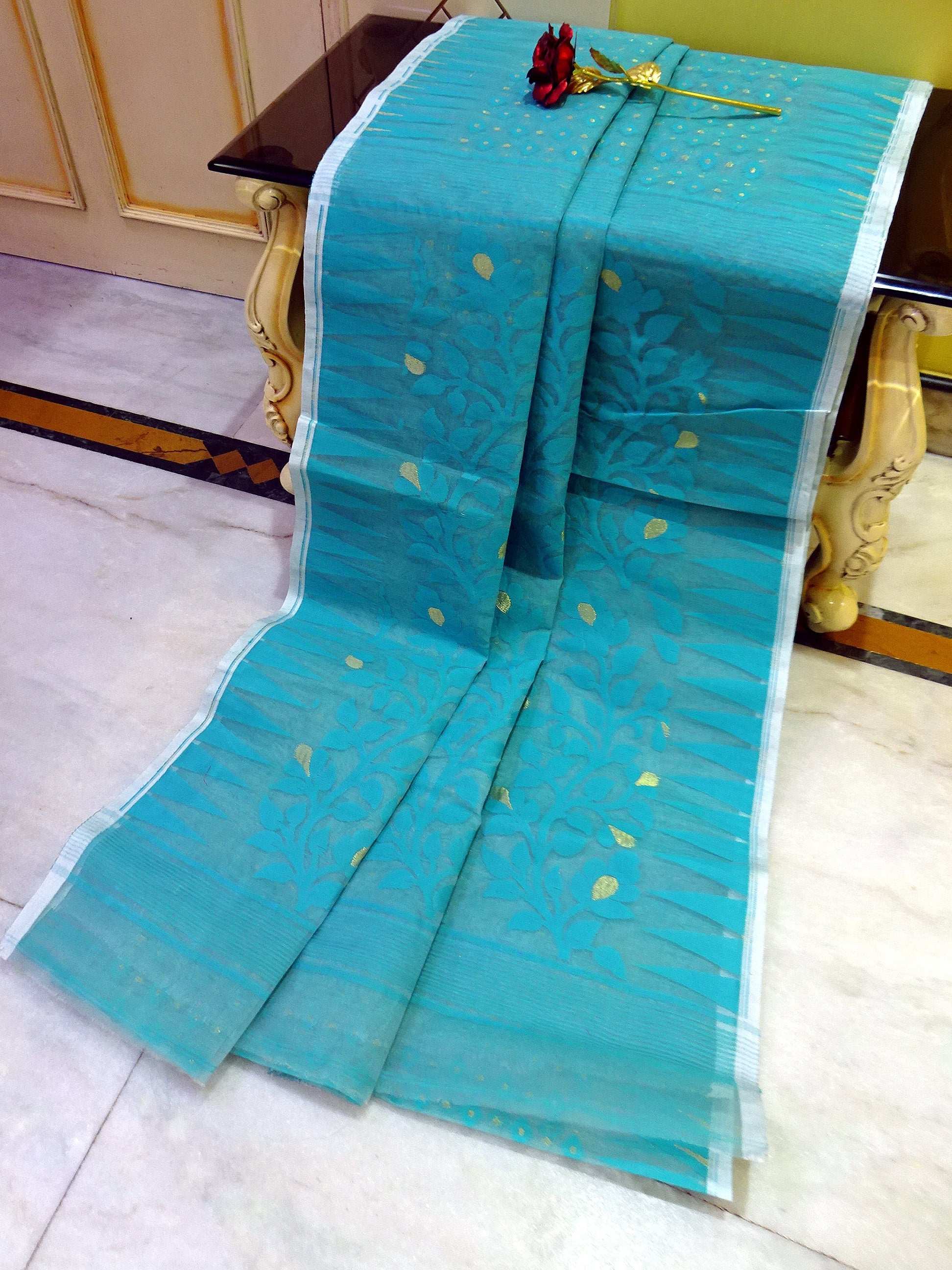 Traditional Soft Jamdani Saree in Sea Green and Gold