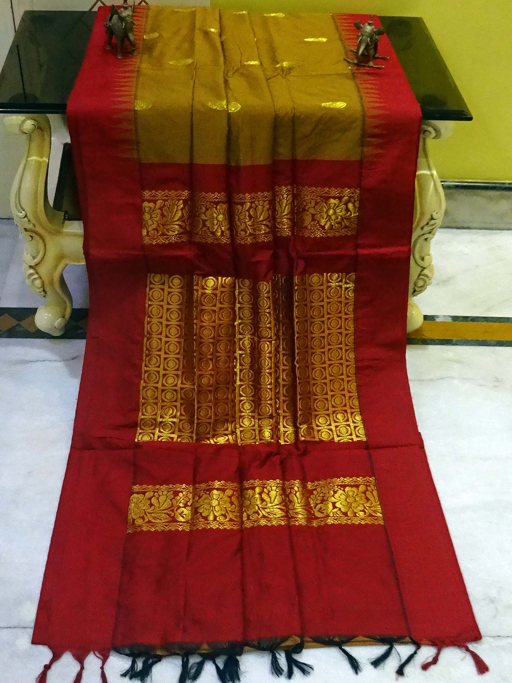 Soft South Cotton Temple Border Gadwal with Rich Pallu in Copper and Maroon
