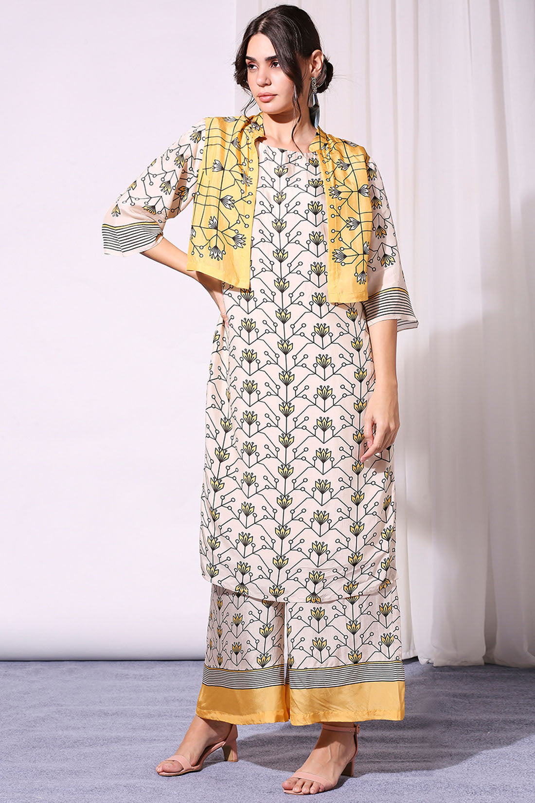 Yellow Summer Floral Printed Kurta Set With Jacket