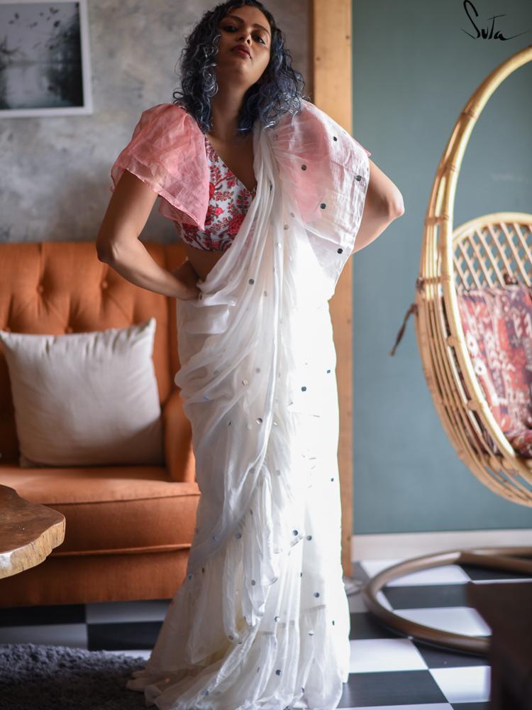 Starry galaxy - Suta Bombay