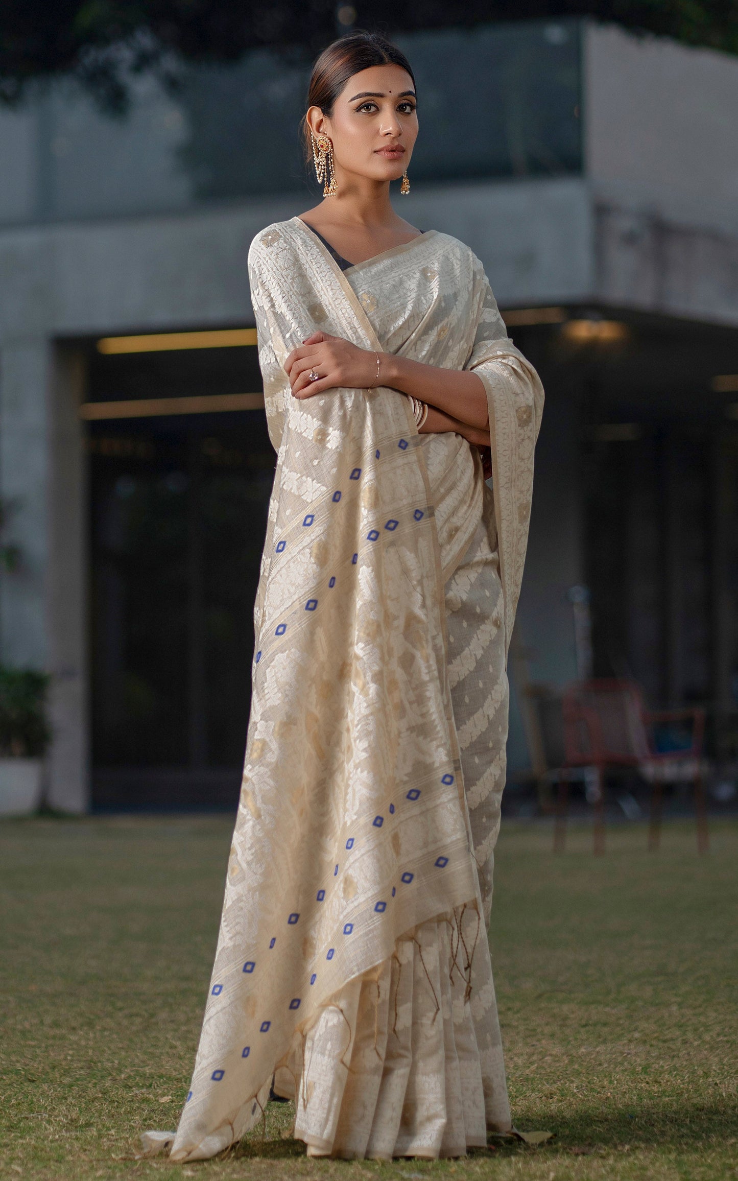 Tantuja Inspired Traditional Karat Nakshi Work Soft Jamdani Saree in Beige, Off White and Navy Blue