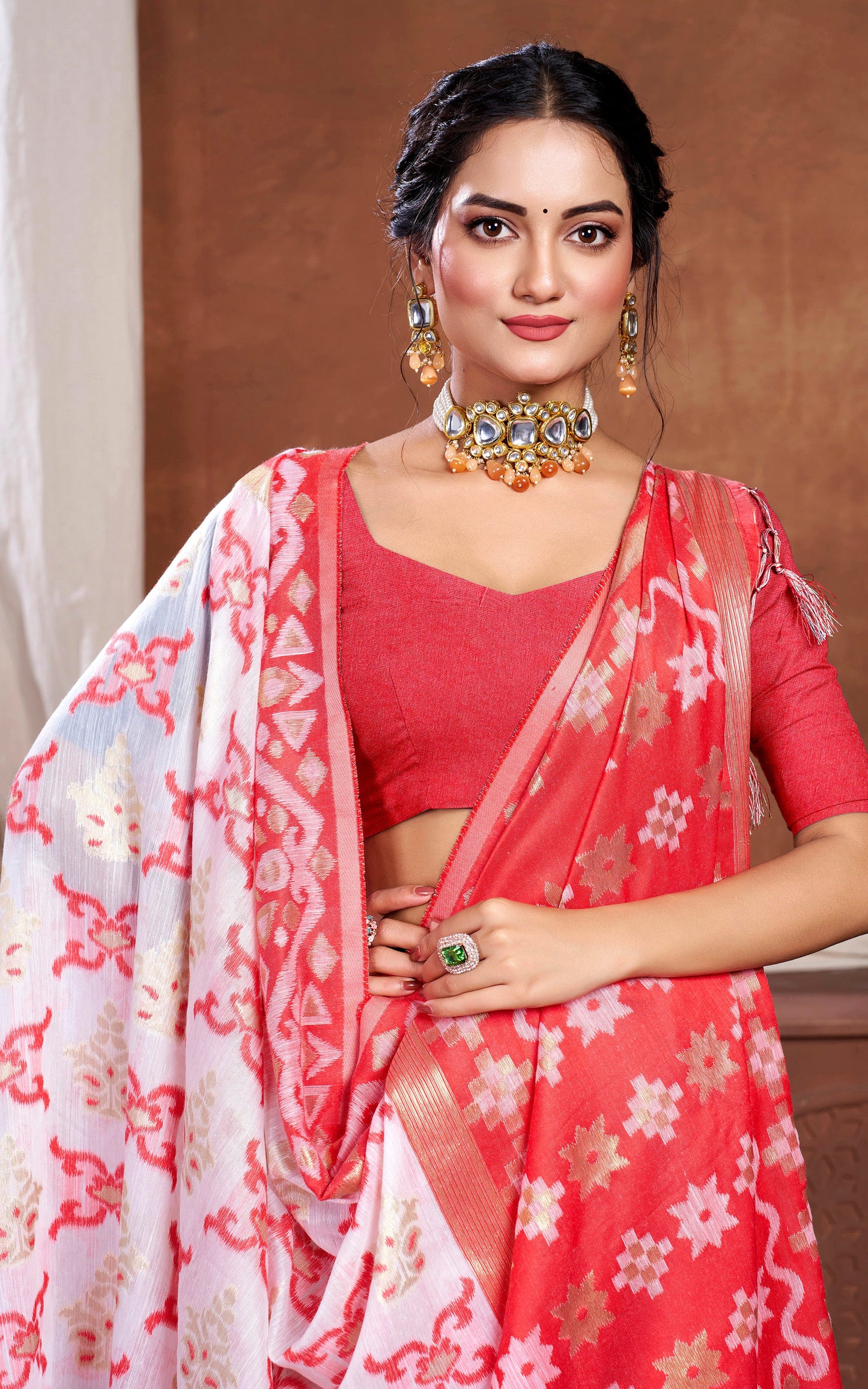 Traditional Skirt Nakshi Work Soft Jamdani Saree in Off White, Red and Golden