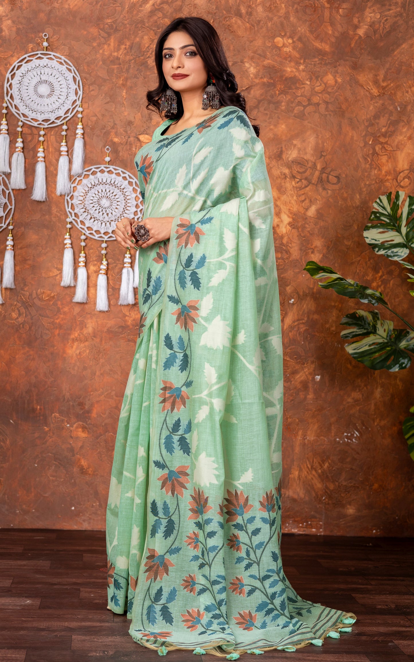 Traditional Floral Nakshi Skirt Work Soft Jamdani Saree in Sea Green, Off White and Multicolored