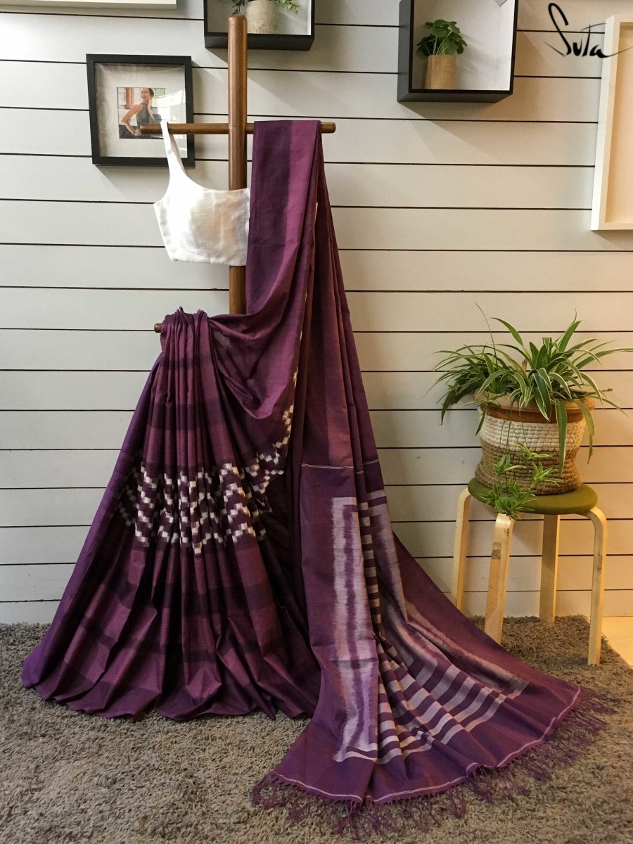 That Magical Embrace - Suta Bombay