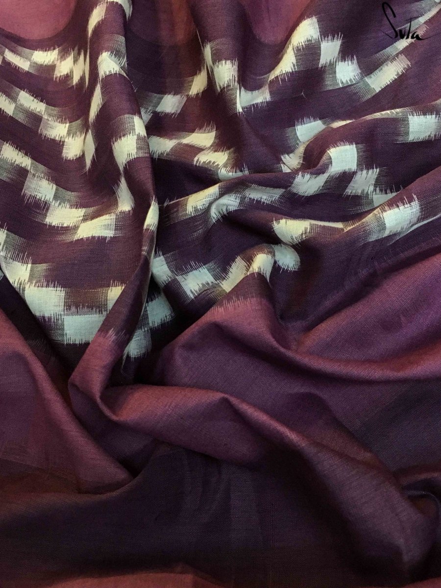 That Magical Embrace - Suta Bombay