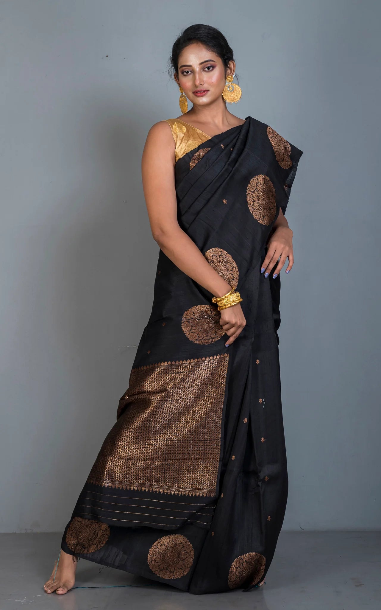 Woven Chakram Nakshi Motif Designer Tussar Banarasi Saree in Black and Antique Golden
