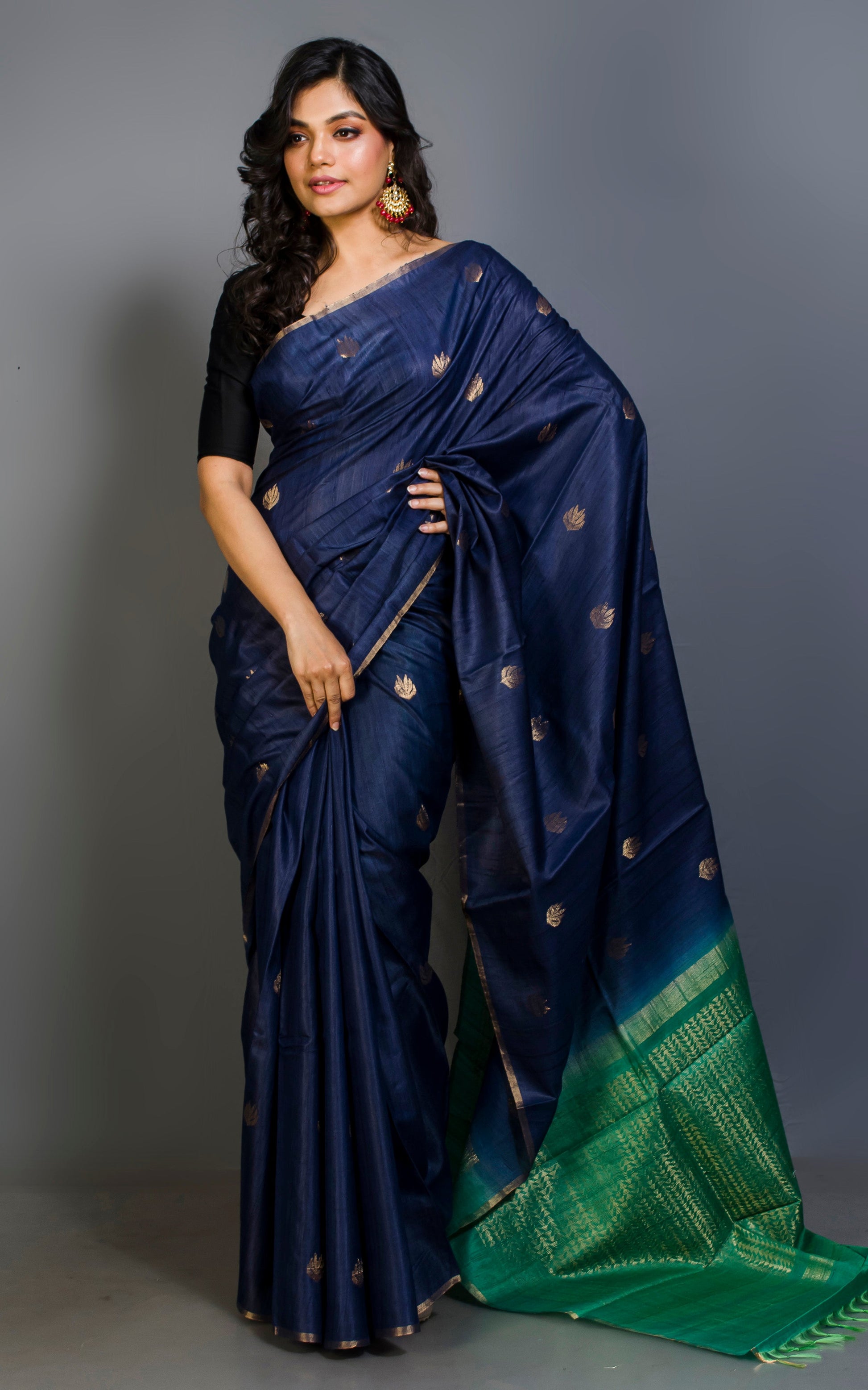 poth saree Designer Poth Tussar Silk Saree in Dark Denim Blue, Slimy Green and An – Mohi fashion