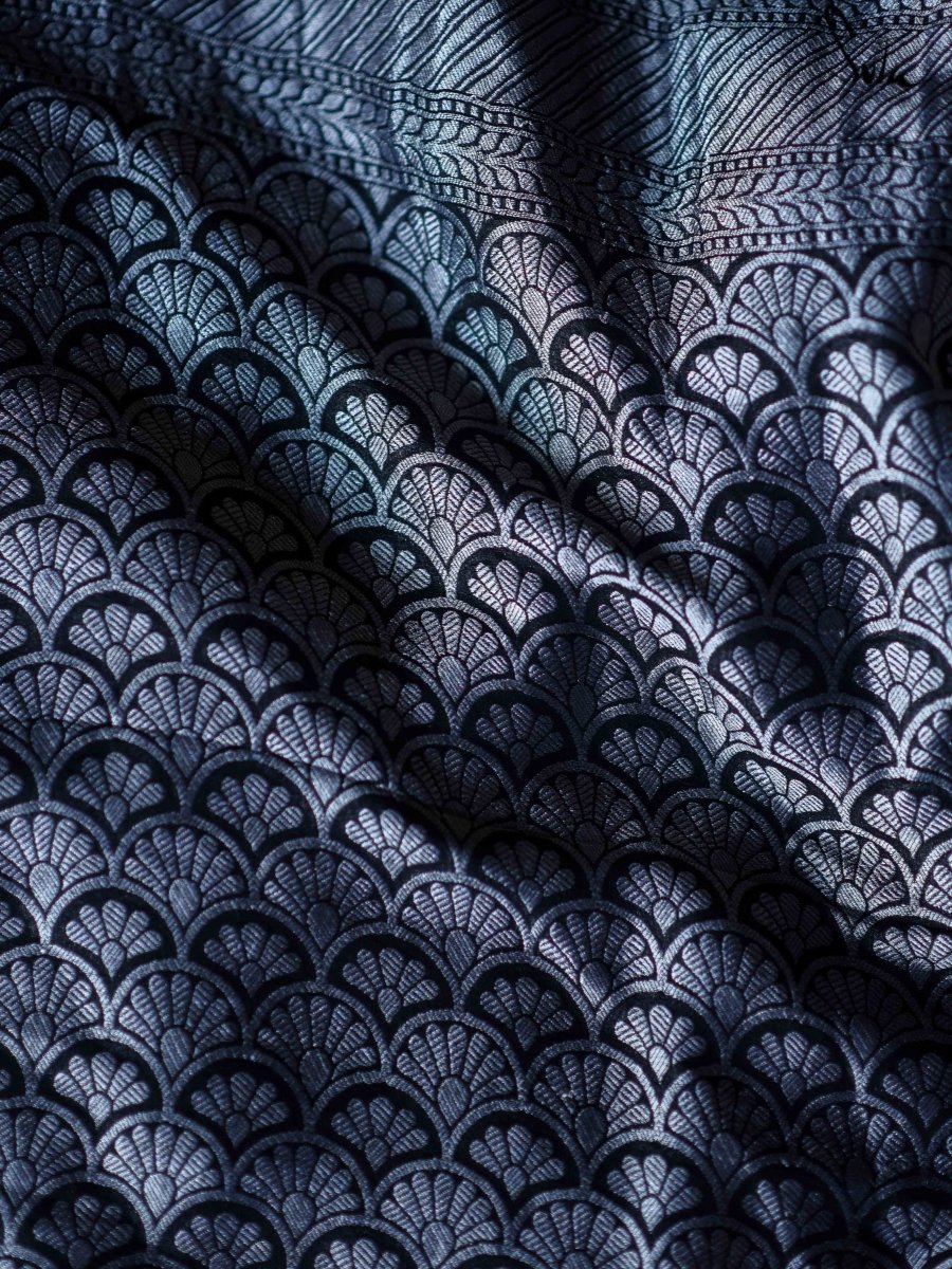 Vulnerable Vijayshanti - Suta Bombay