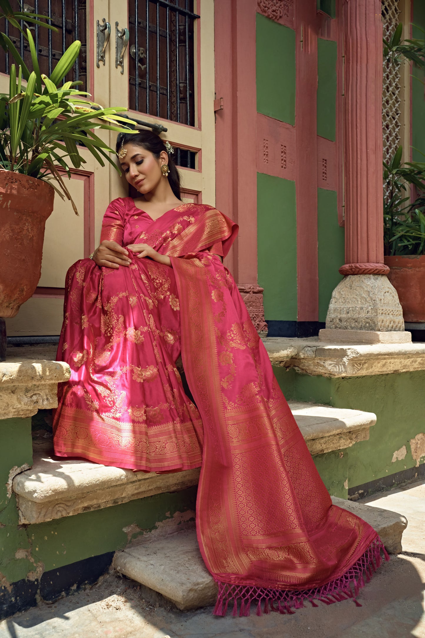 Bright Pink Golden Zari Banarasi Satin Silk Saree