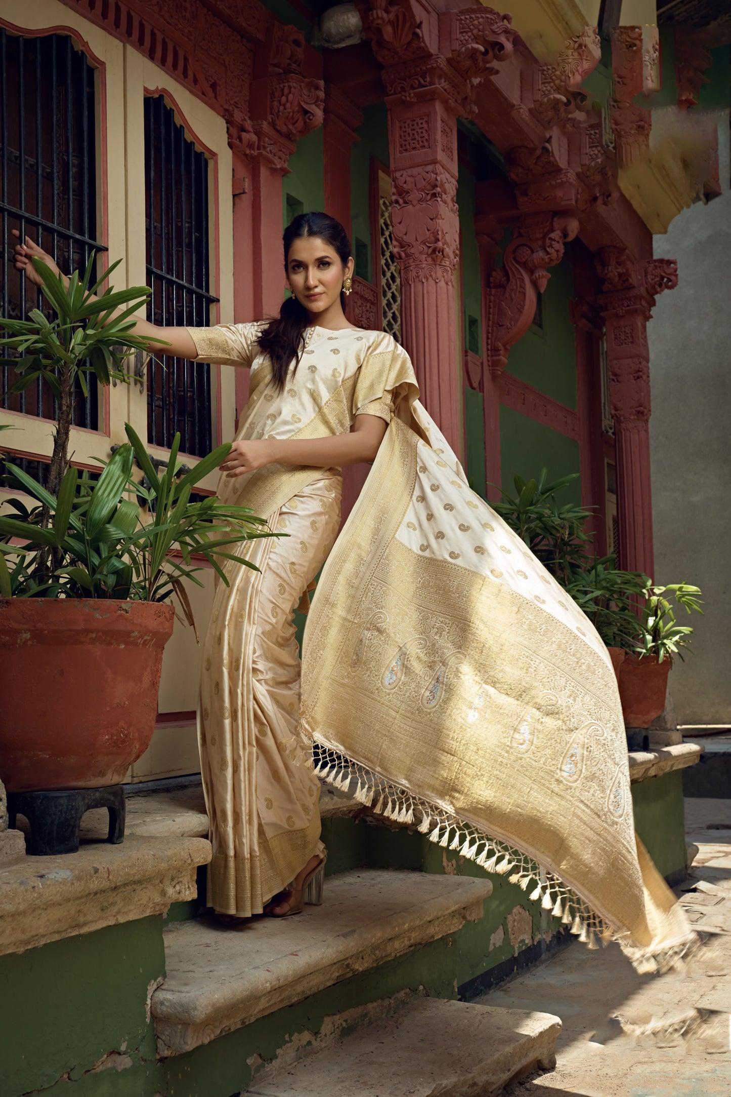 Ivory White Golden Zari Banarasi Satin Silk Saree