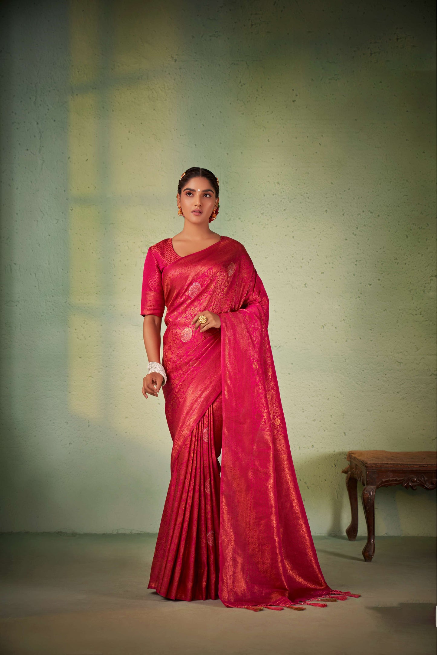 Pink Copper Zari Kanjeevaram Silk Saree
