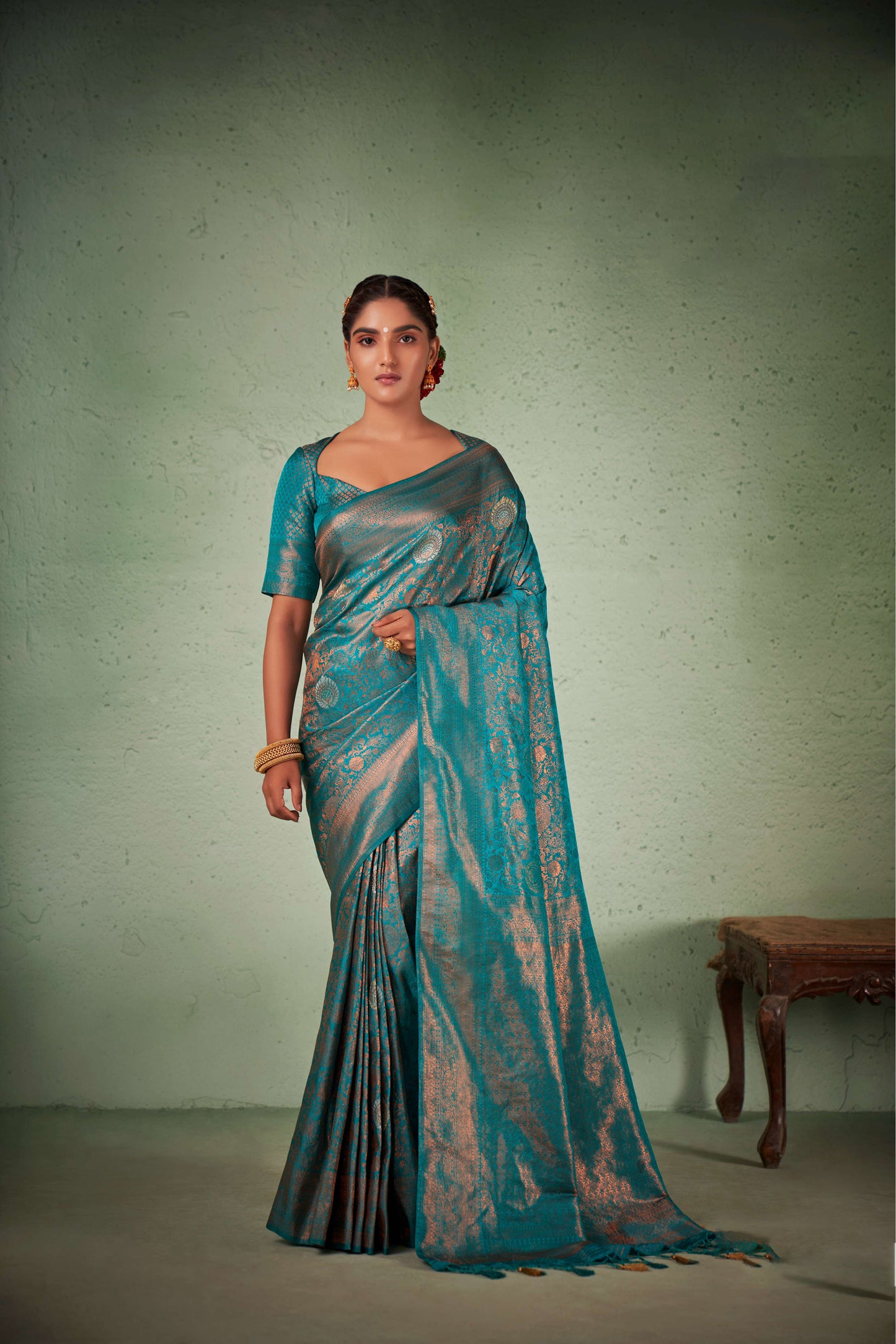 Turquoise Blue Zari Kanjeevaram Silk Saree